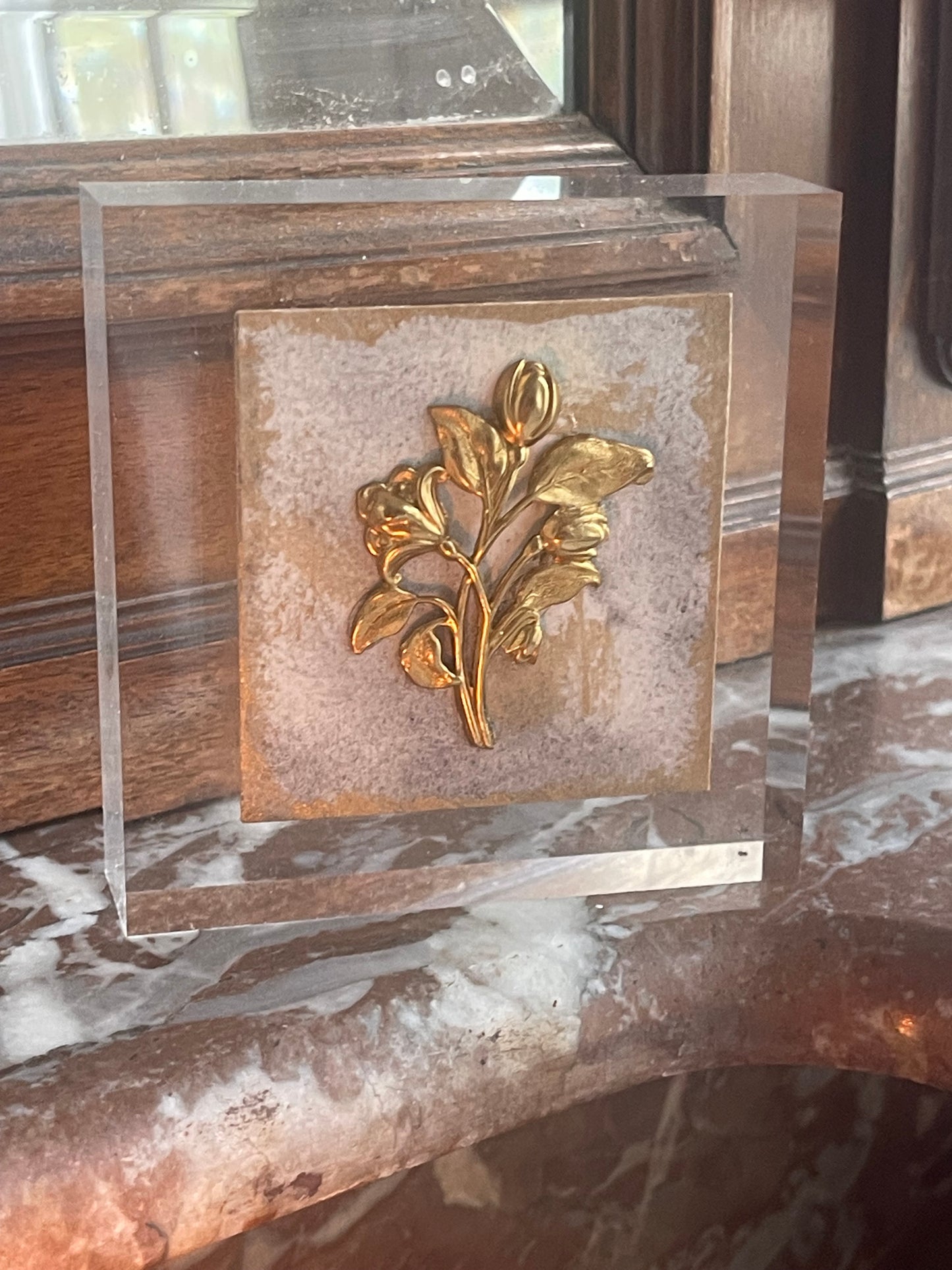 River Delta Blooms in Grey- Bouquet with tulip